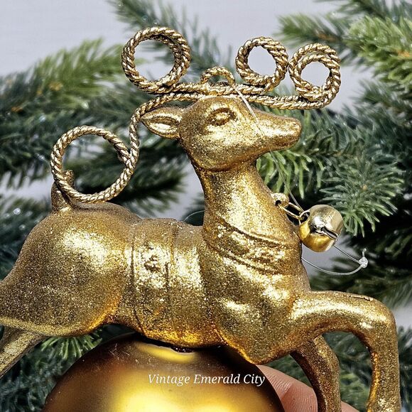 Vintage Golden Ready Reindeer On Glass Ball Christmas Tree Ornament W Bell 3d - Picture 9 of 14